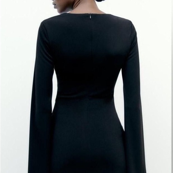 ZARA Cut-out Midriff Long sleeve Bodycon Mini dress in Black Size M NWT - Picture 4 of 11